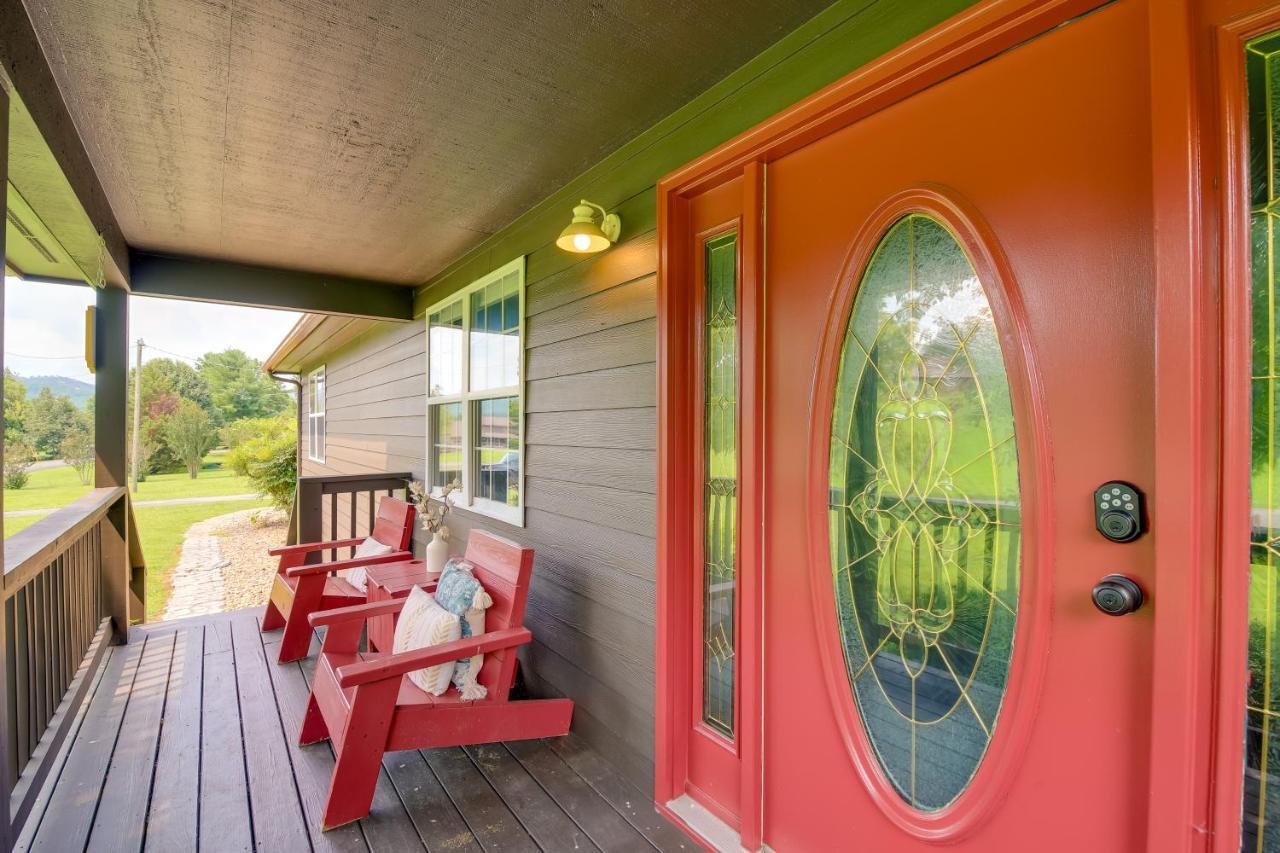 Sevierville Cabin With Private Hot Tub And Fire Pit Экстерьер фото