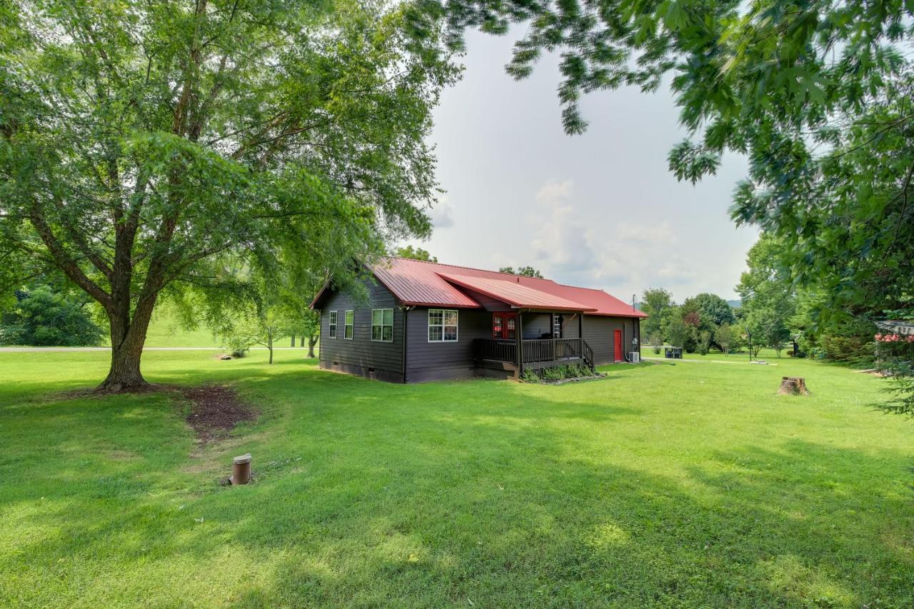 Sevierville Cabin With Private Hot Tub And Fire Pit Экстерьер фото