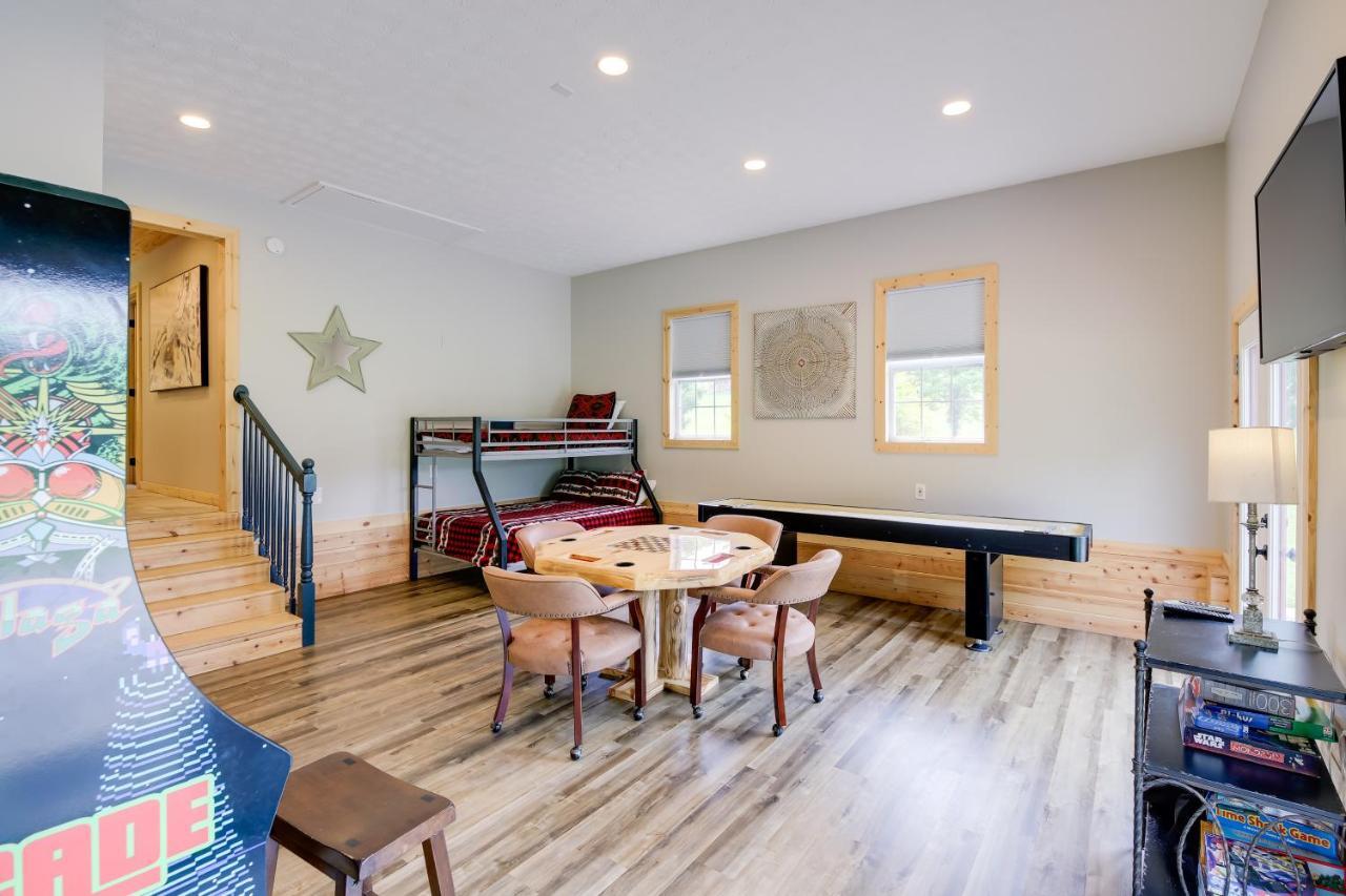 Sevierville Cabin With Private Hot Tub And Fire Pit Экстерьер фото