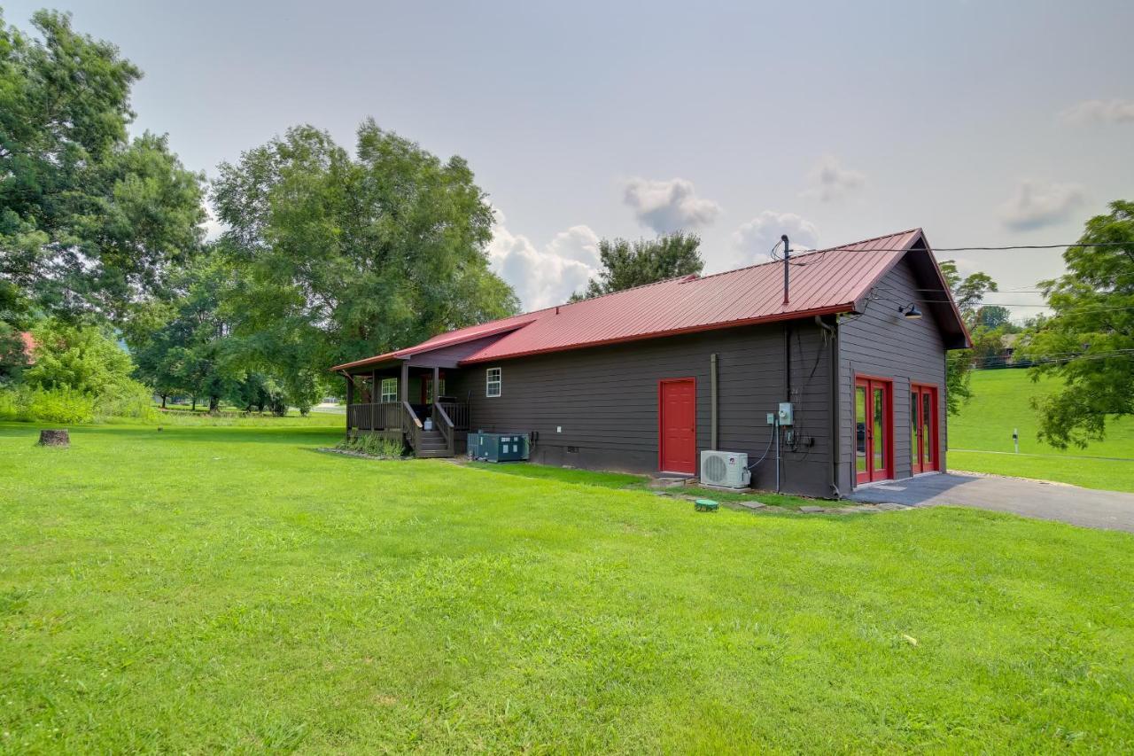 Sevierville Cabin With Private Hot Tub And Fire Pit Экстерьер фото
